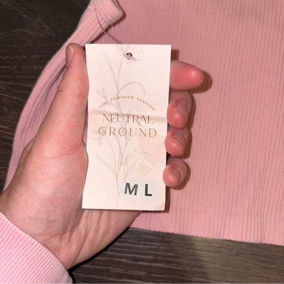 Pink Ribbed Tank Top - Picture 3 of 4